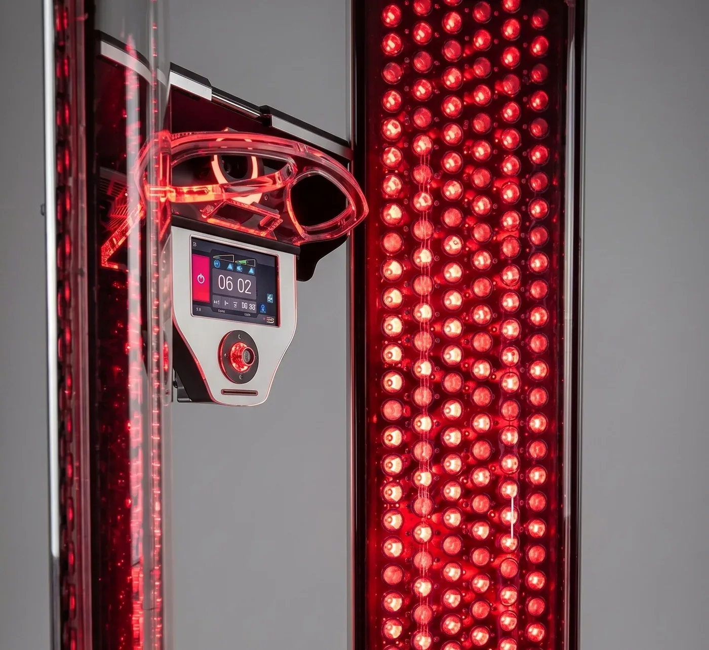 LEDs und Bedienoberfläche des INDJO ARES in der Detailansicht